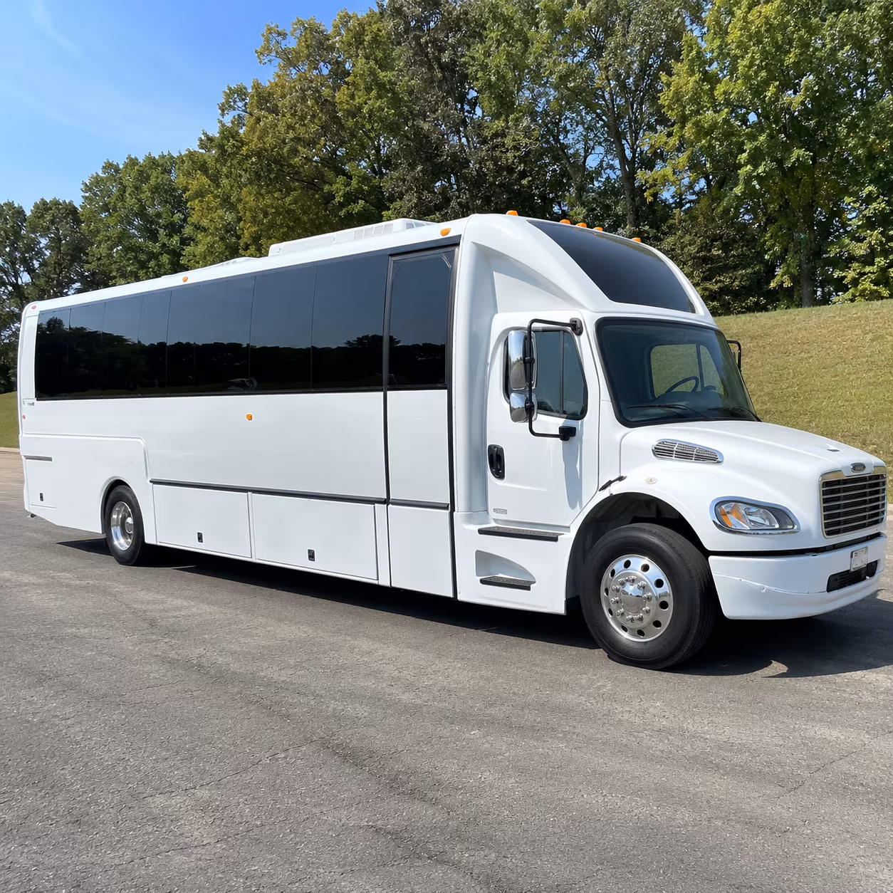 Rent a Bus to Fort Lauderdale-Hollywood International Airport