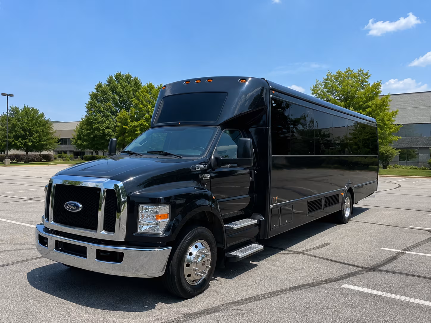 Coral Springs Birthday, Sweet 16, & Quinceañera Transportation party bus exterior