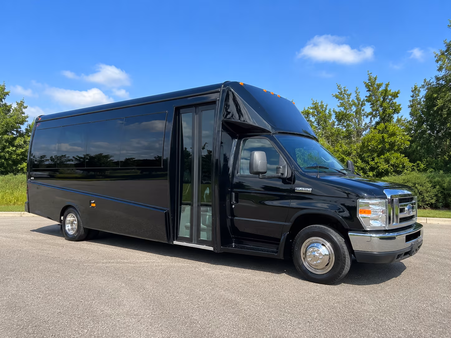 Coral Springs Corporate Transportation party bus exterior